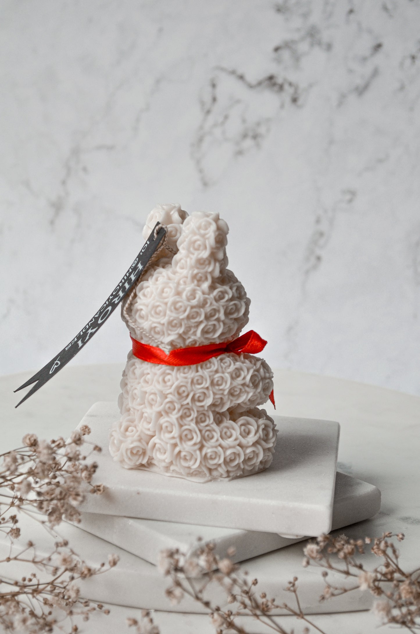 Rose bunny candle for Valentine's Day gift, gift candle