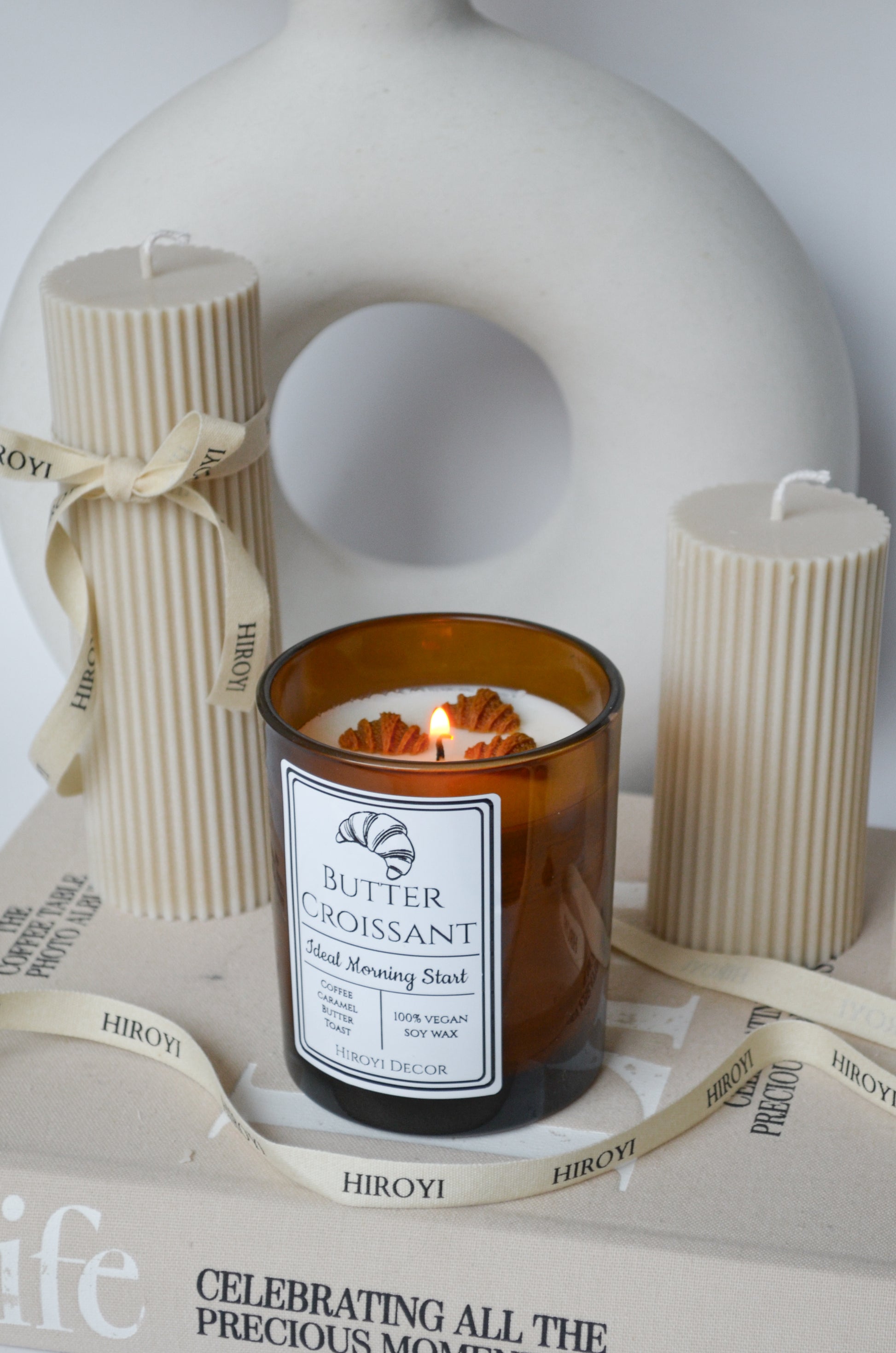 Butter croissant soy candle 