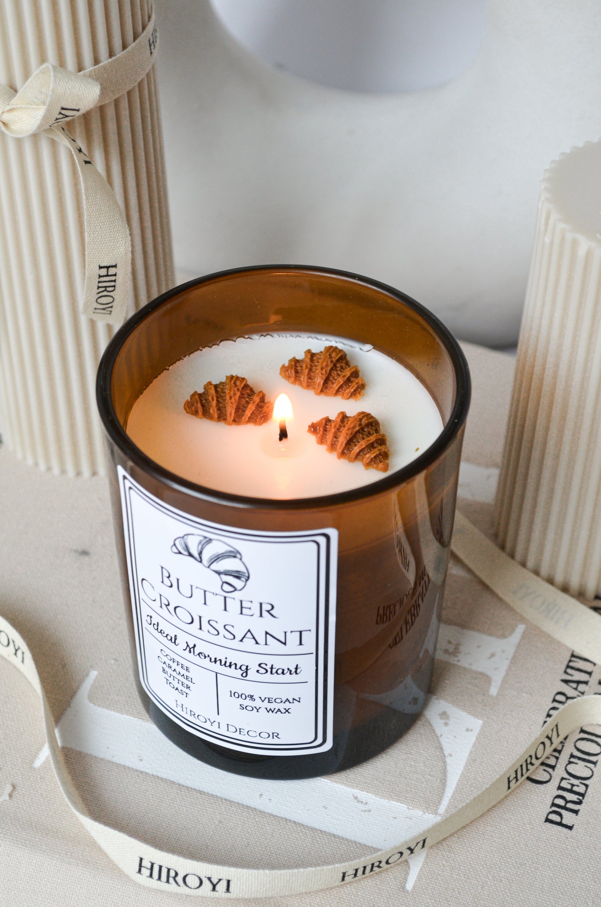 Butter croissant soy candle 