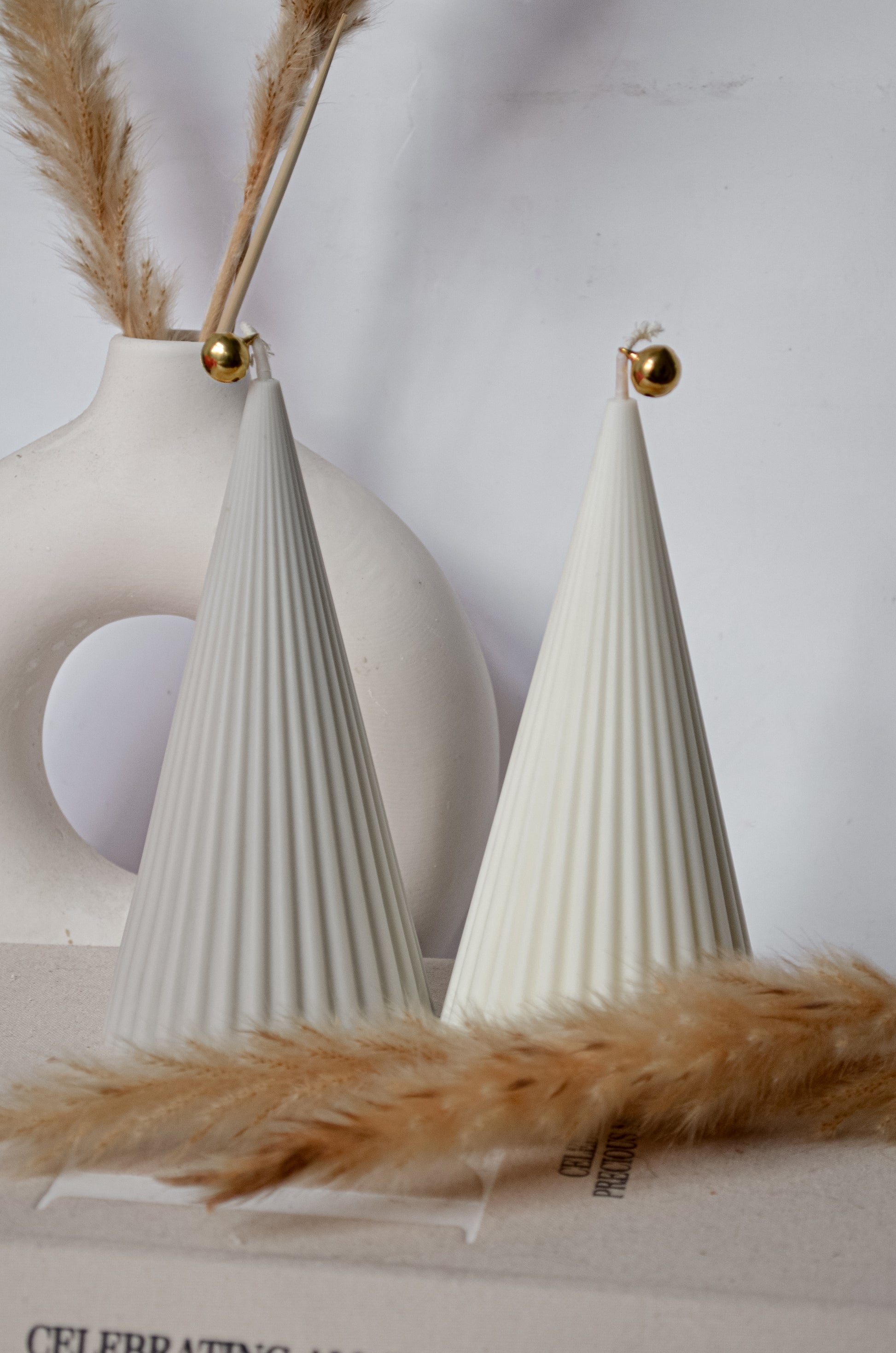 Minimalist decaorative Christmas tree candle